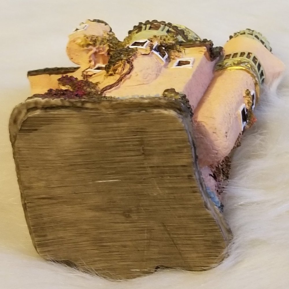 Resin Teapot 4 Story House Vintage - Picture 7 of 7